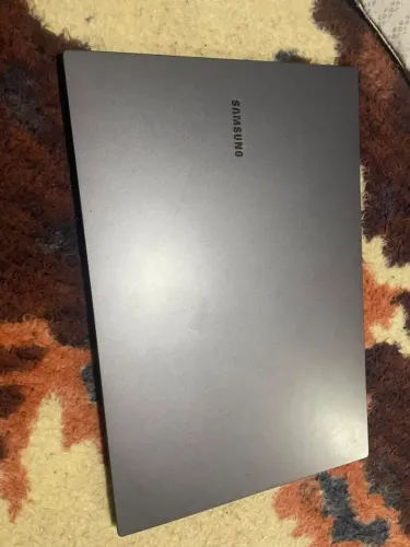 Notebook Samsung 550XDA seminovo estado excelente