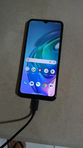 Motorola G10 64gb seminovo!!