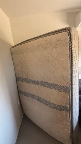 Colchão de casal para doação 