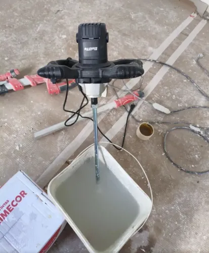 Misturador batedor de argamassa 1200W ótimo custo benefício 