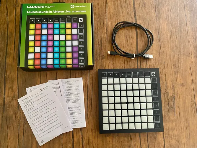 Launchpad Mini mk3 Controlador Midi Novation