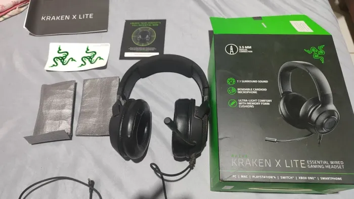 Vendo headset razor Kraken x lithe