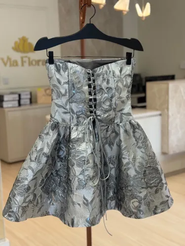 Vestido Via Flora - Janguard debutante 