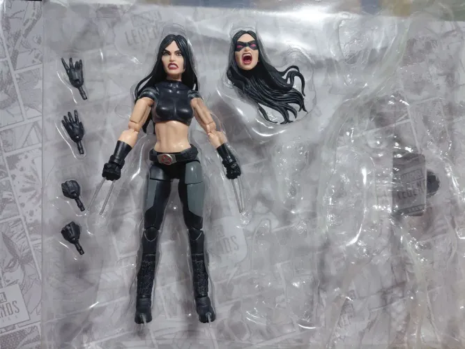 X 23 Marvel Legends Hasbro