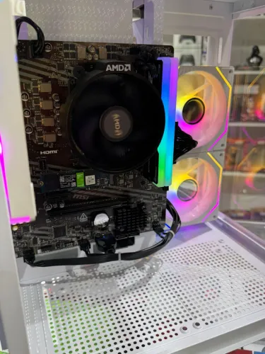 VENDO OU TROCO Ryzen 7 5700G A520M-A RAM 16 GB DDR 4 SSD M.2 500 GB