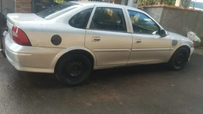 Chevrolet Vectra GL 2.2 / 2.0 MPFI 2001