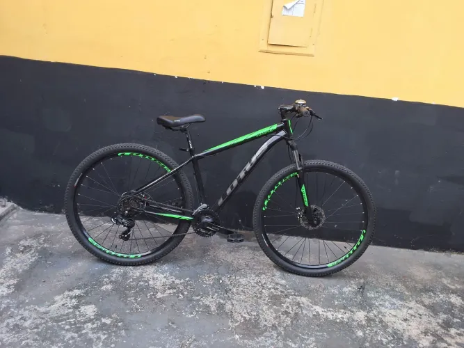 Bike aro 29 lotus nitro Verde e preta Novinha - Bicicleta com essa ótima oportunidade