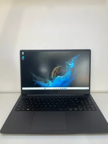 SAMSUNG BOOK 4 i3 13ª Geração | 8GB RAM | SSD 256GB | 90 Dias de Garantia