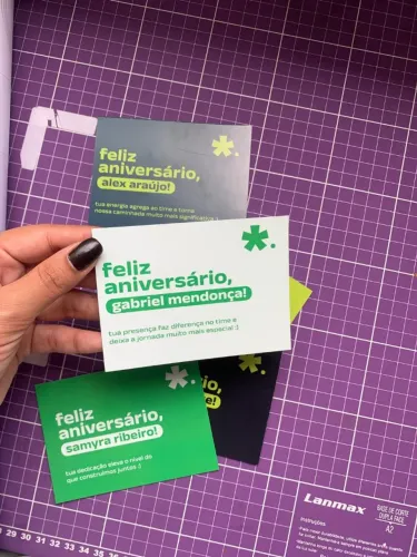 Papelaria Personalizada para Marcas e Lojas | Tags, Adesivos e Cartões
