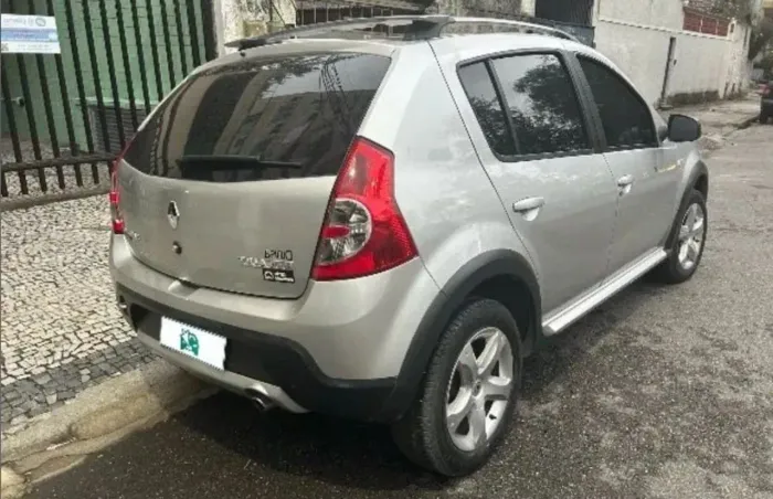 Renault Sandero Stepway Hi-flex 1.6 16V 5P 2011