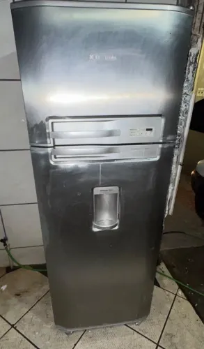 Geladeira Eletrolux 