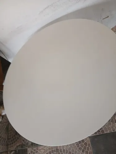 Mesa sem cadeira faço negociação