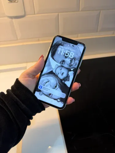 iPhone 11 intacto!