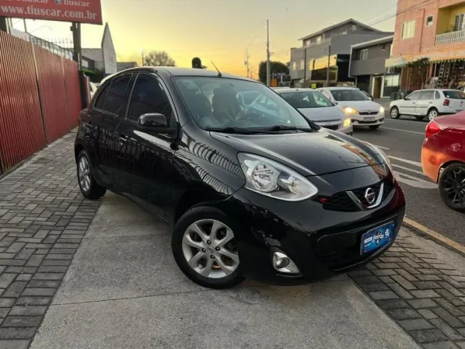 Nissan March 1.0 12V Flex 5P 2016