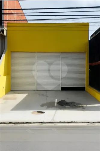 Galpão Comercial para Locação na Avenida Itavuvu em Sorocaba SP