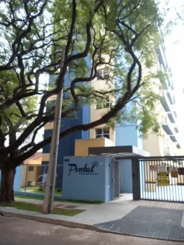Apartamento com 1 quarto para alugar por R$ 1200.00, 31.72 m2 - ZONA 07 - MARINGA/PR