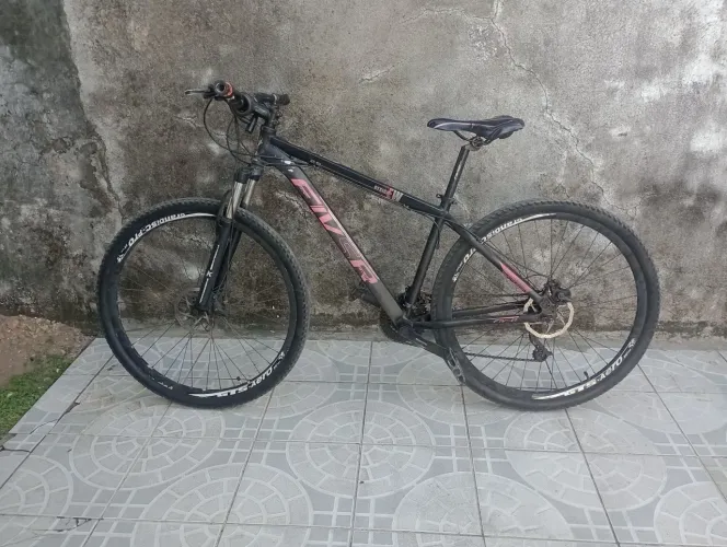 Bike FIVSR Aro 29 - Peças Shimano + Amortecedor Inviktus 