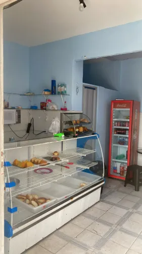 VENDO OU ARRENDO PADARIA NA BEIRA MAR (CLIENTELA FORMADA)