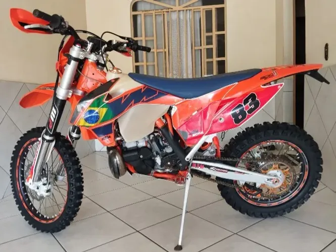 Vende-se moto KTM EXC 300