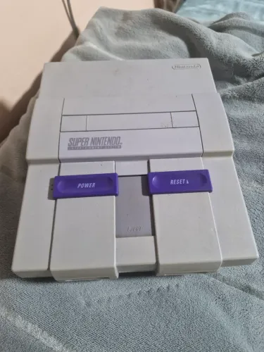 Super Nintendo + 1 Controle Original