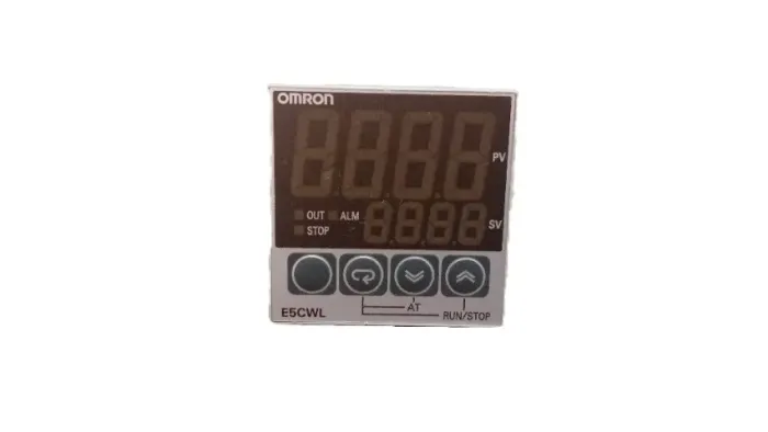 Controlador Temperatura Omron E5cwl-r1tc Saida Rele E Alarme Duplo Display