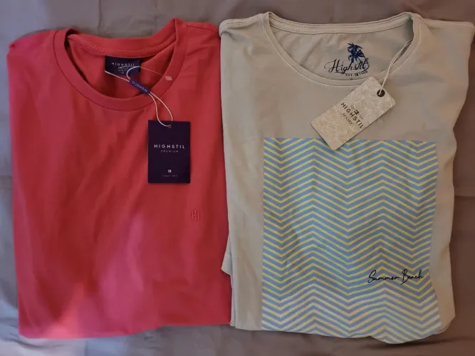 Duas camisetas Highstil