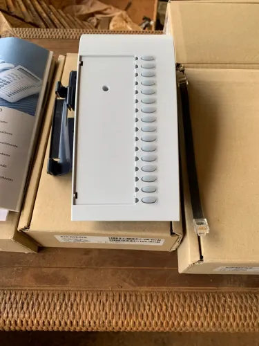 módulo de expansão de teclas ou console de expansão.