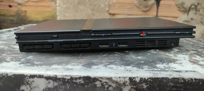 Play Station 2