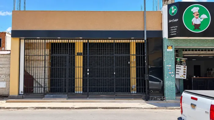 Comercial para Locação em Brasília, Del Lago I (Itapoã), 1 dormitório, 2 banheiros