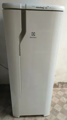 Geladeira Electrolux RDE 32 Entrego
