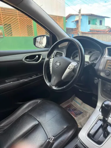 Nissan Sentra SV 2.0 Flexstart 16V Aut. 2016