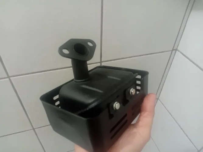 Escapamento motor estácionario