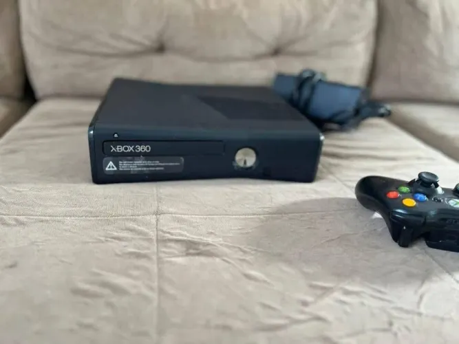 Xbox 360Rgh com 50 jogos