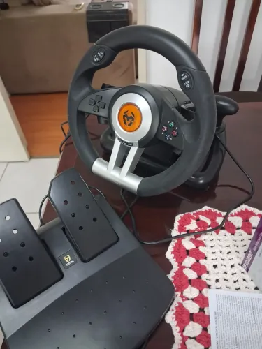Volante Gamer Krom K-wheel usado