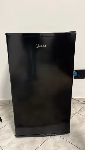 Frigobar Midea 93L