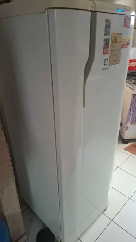 Geladeira eletrolux