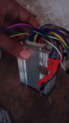 Bateria com ignicão elétrica para fazer outra rotação elétrica na baki ou Mobilete