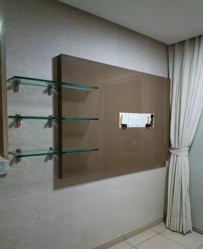 Painel para televisão