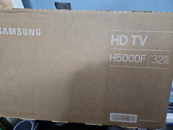 Tv smart 32 pol samsung nova na caixa