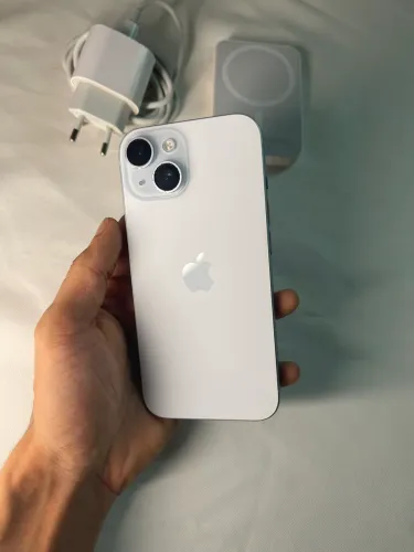 iPhone 15 - 128GB