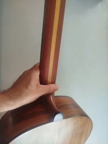 Violão Del Vecchio, dec 80 com novo tampo de Marupá Maciço 