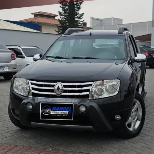 Renault Duster Dynamique 2.0 Hi-flex 16V Aut. 2013