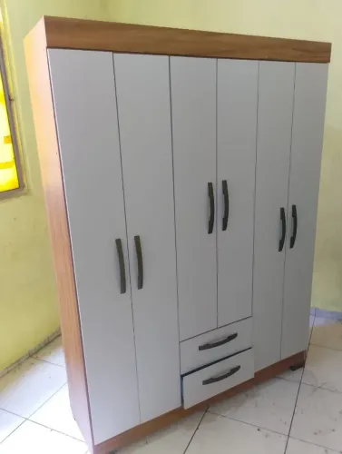 Guarda roupa