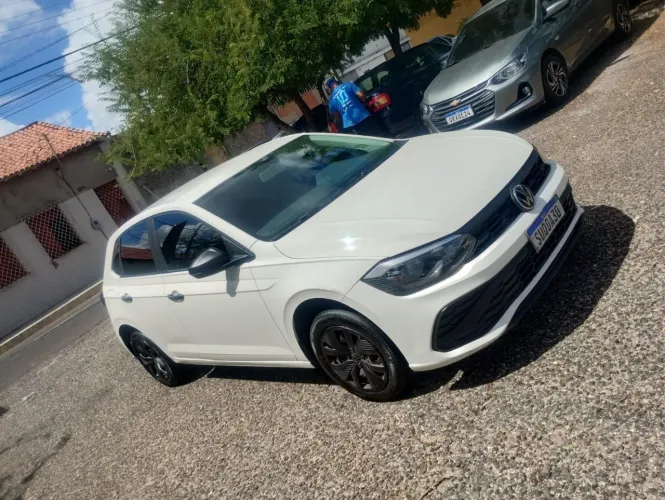ALUGUEL POLO 