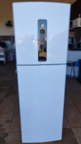 Geladeira inverter Electrolux frost free if46 3meses de uso novinha aceita troca