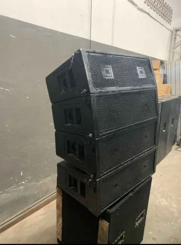 Caixa JBL VLA 8 LINE ARRAY 