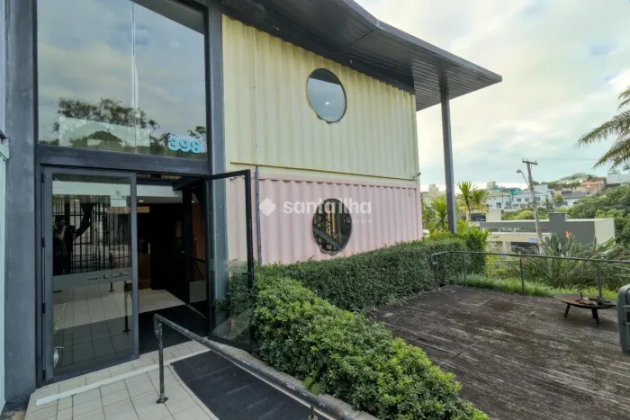 Casa comercial à venda, 800m² - João Paulo - Florianópolis/SC