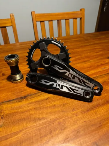 pedivela Shimano Saint m820 eixo 73mm braço 165mm