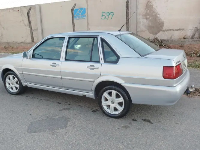 Volkswagen Santana 2.0 MI 2P E 4P 2002