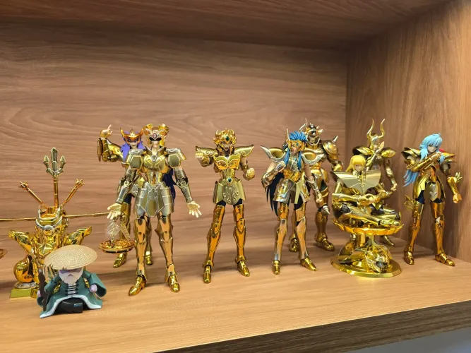 Cloth Myth Bandai e MST